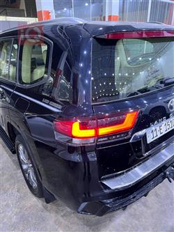 تويوتا لاندكروزر